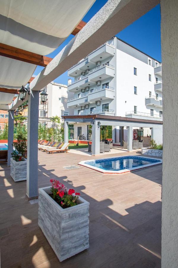 Resort Bevilacqua Budva Exterior foto